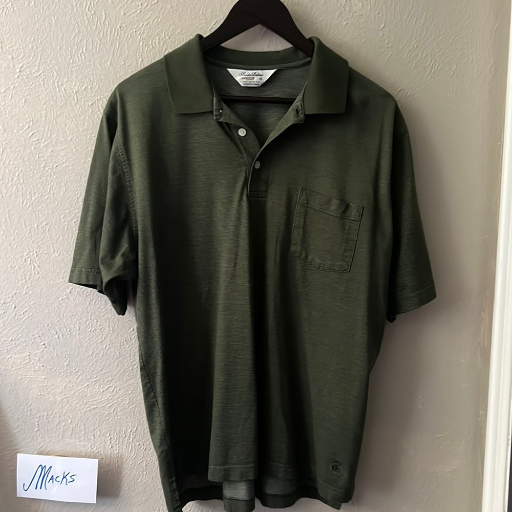 Brooks Brothers men’s polo size M